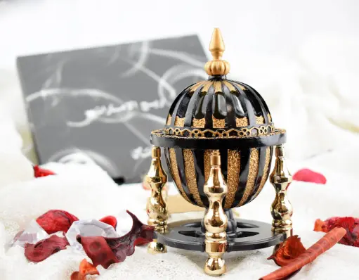 4 Pillar Resin Dome Style Incense Bakhoor Burner - Black
